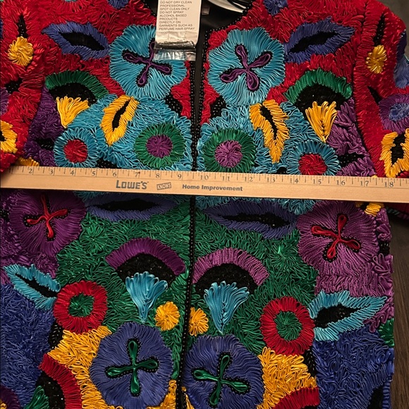 Tan Chho jacket - Picture 7 of 7